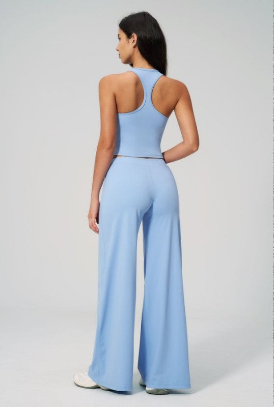 Essential Wideleg Pant