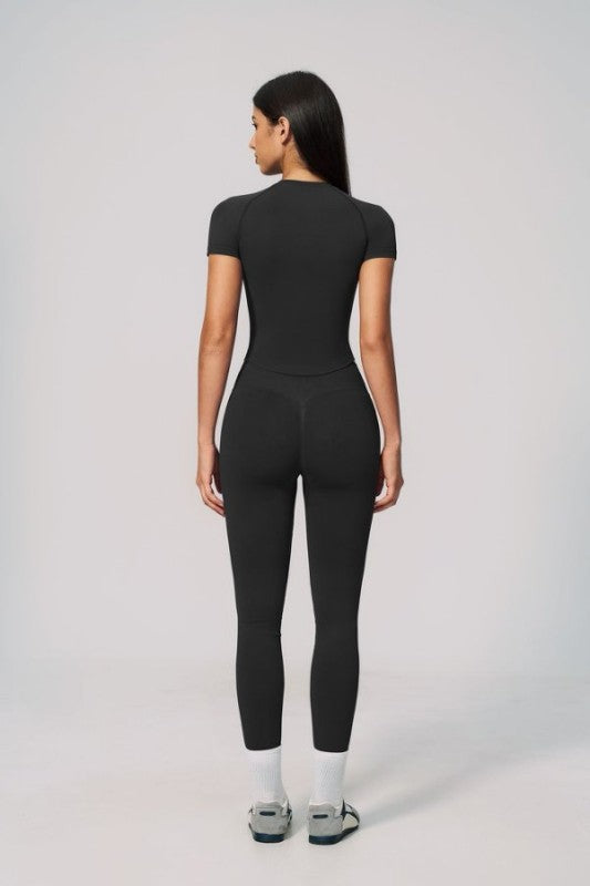 Sporty Top and Legging