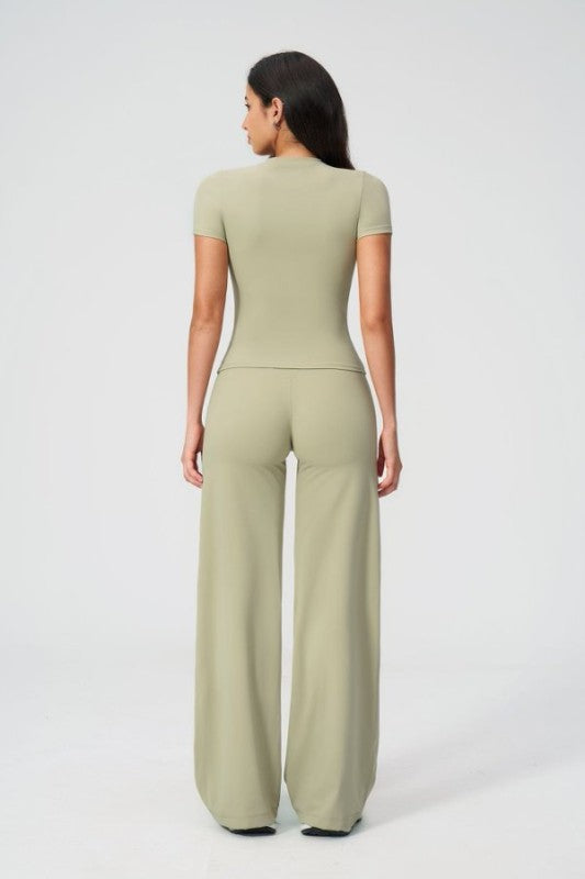 Flow Wide Leg Pant