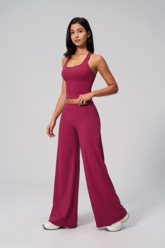 Essential Wideleg Pant