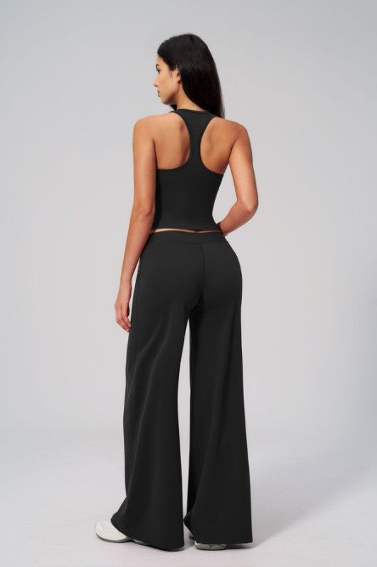 Essential Wideleg Pant
