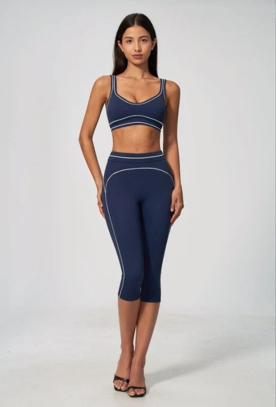Studio Contrast Sporty Bra
