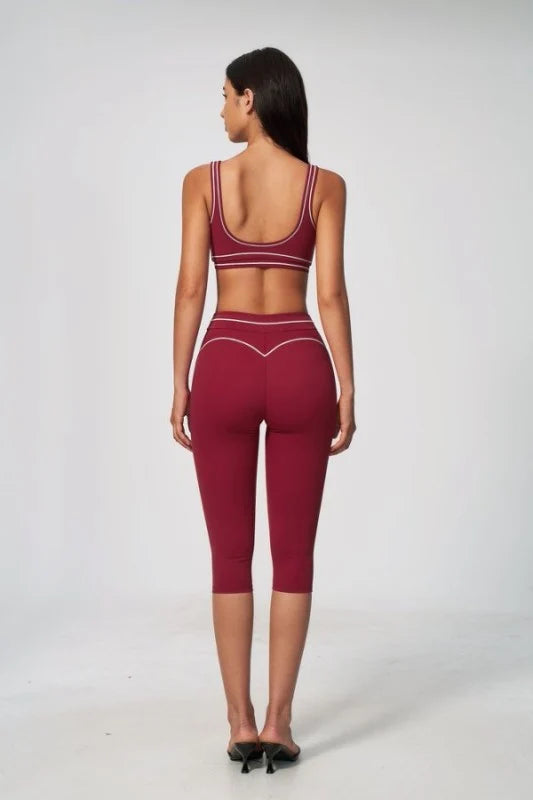 Studio Contrast Sporty Bra