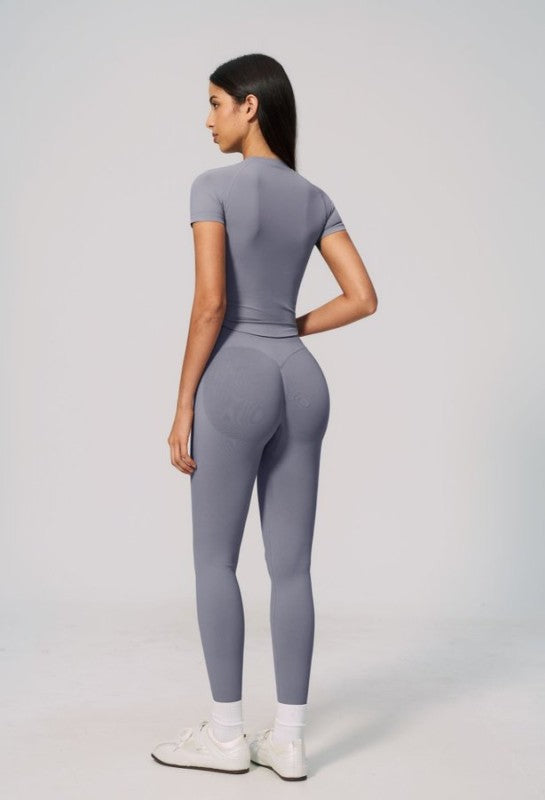 Sporty Top and Legging