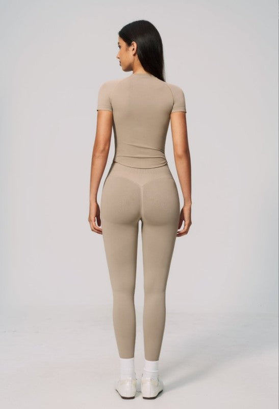 Sporty Top and Legging