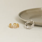 Zircon Chain Ring