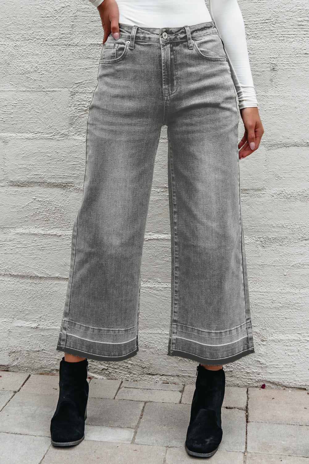 Gray Raw Hem Straight Leg Loose High Waist Jeans
