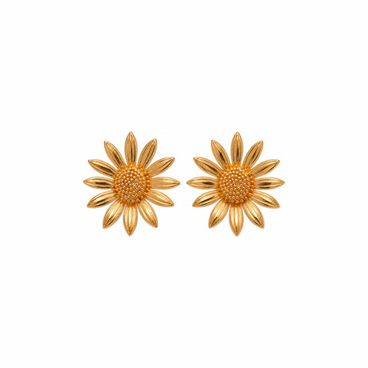 Daisy Gold Stud Earring