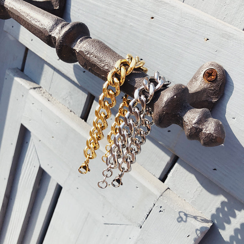 chunky chain link bracelet