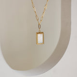 WHITE SHELL 18K GOLD NECKLACE