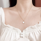 MOTHER OF PEARL 18K GOLD NECKLACE