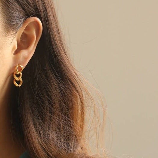 Asymmetric Chain Earring
